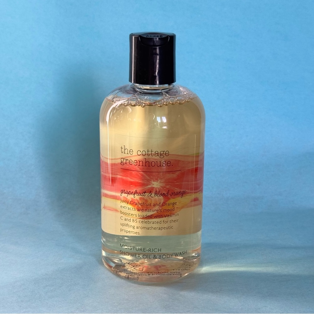 The Cottage Greenhouse Grapefruit & Blood Orange Shower Oil NEW Full size